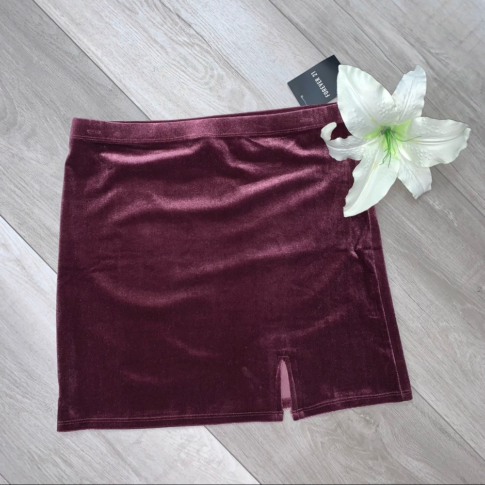 Forever 21 Burgundy velvet mini Skirt